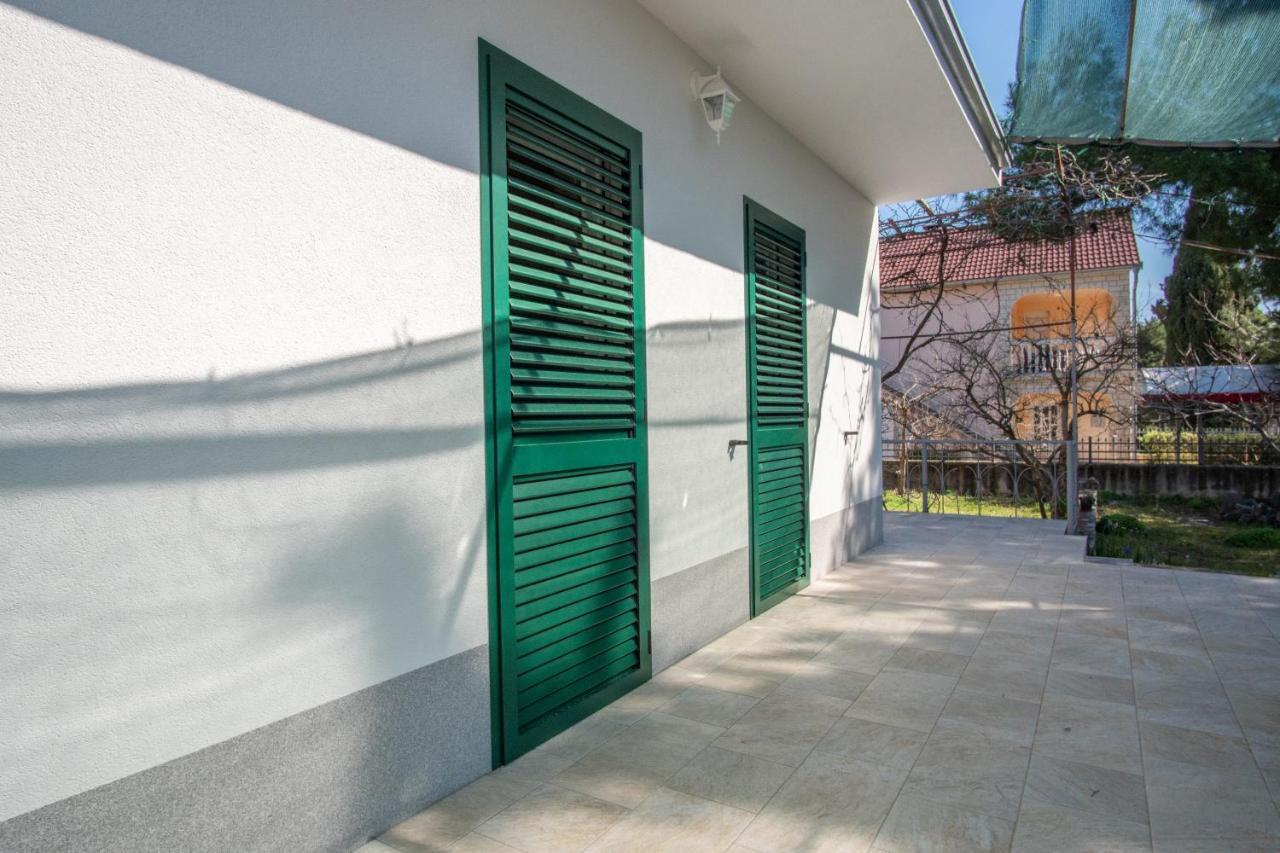 Apartman Soto พิโรวัซ ภายนอก รูปภาพ