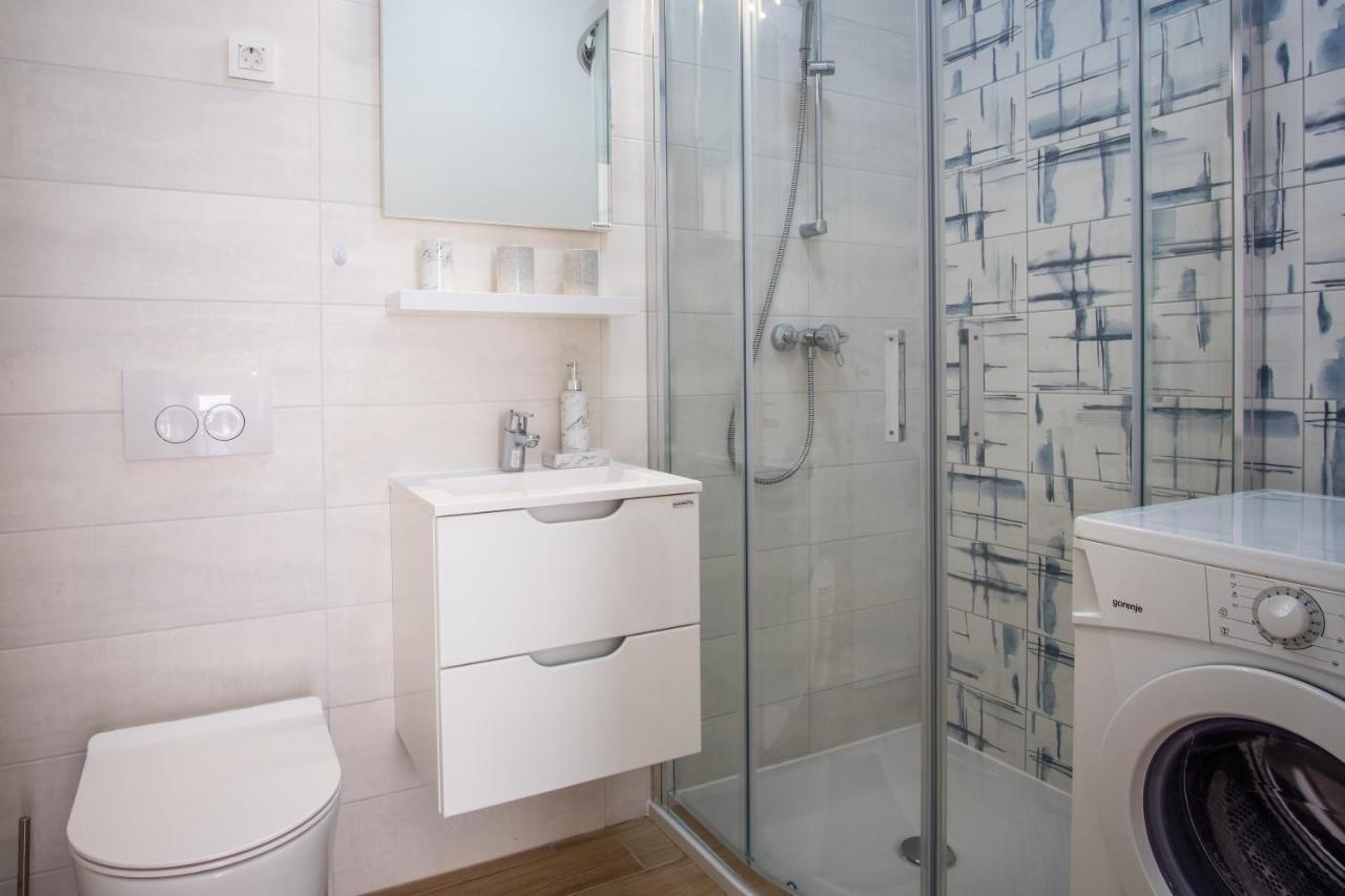 Apartman Soto พิโรวัซ ภายนอก รูปภาพ